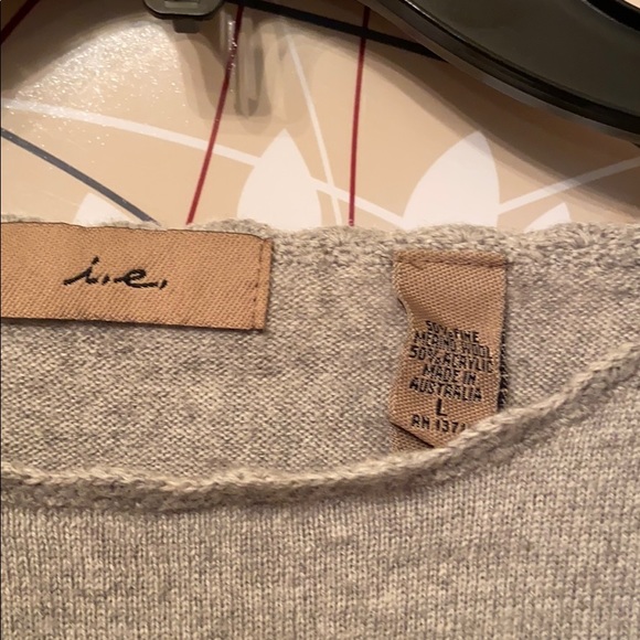 I. E sweater - Picture 3 of 6